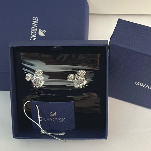 NIB Swarovski Silver Mickey Mouse Crystal Studs in White Rhodium - Picture 5 of 6